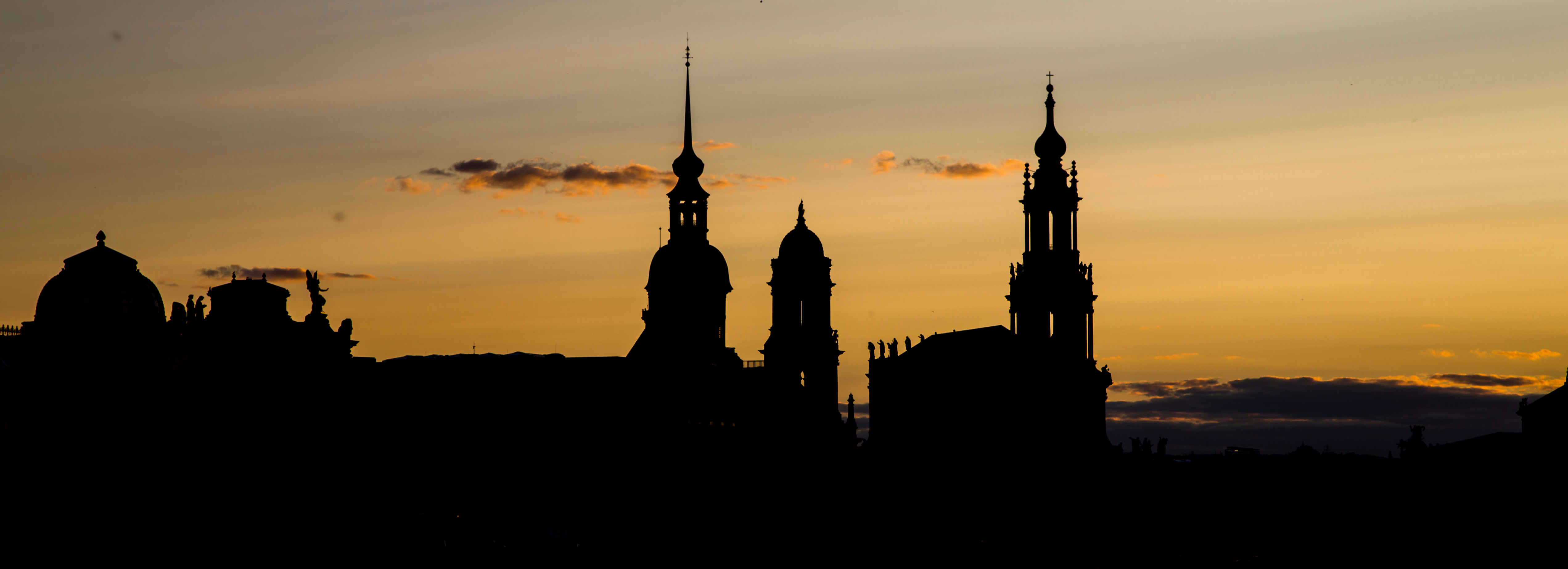 ©Pixelscreen - Skyline Dresden